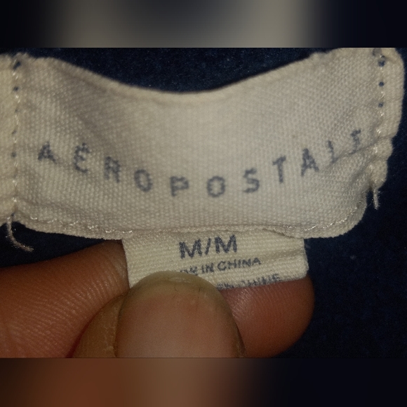 Aeropostale sweaters - Picture 3 of 3
